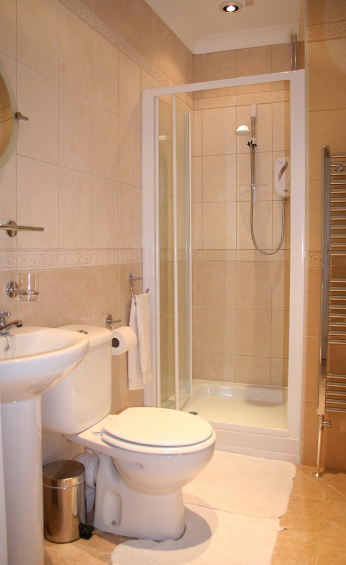Oakhurst Bed & Breakfast - bathroom